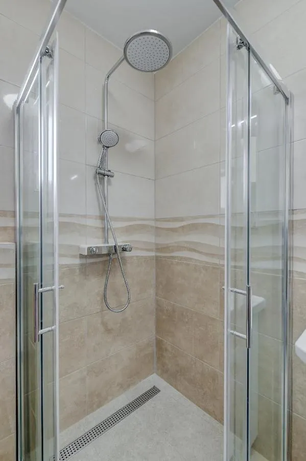 Deluxe Suites With Private Garden, Central Trogir Kroatien